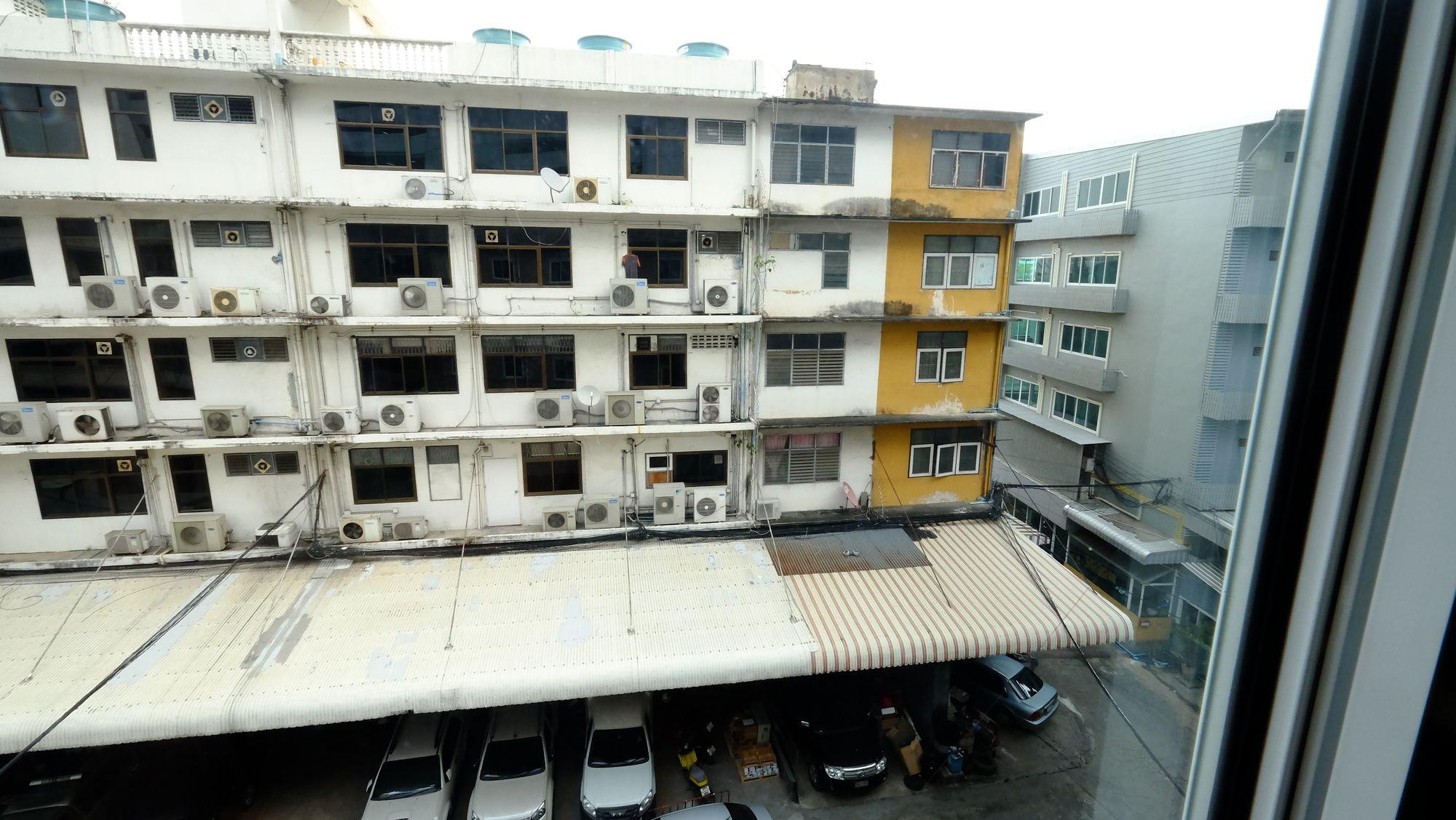 Spnplace Ratchada Bangkok Buitenkant foto